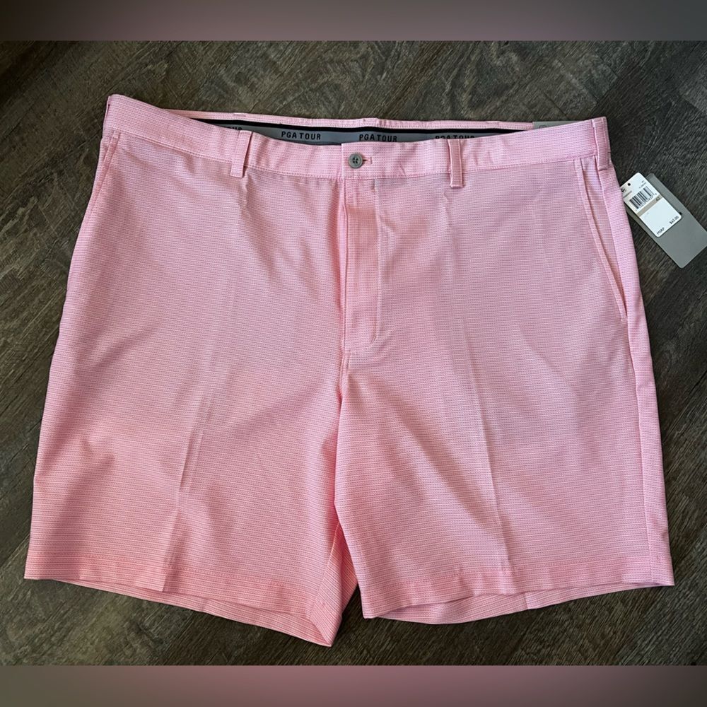 PGA TOUR Mens 8" Mid Rise Moisture Wicking Golf Short-Size 42